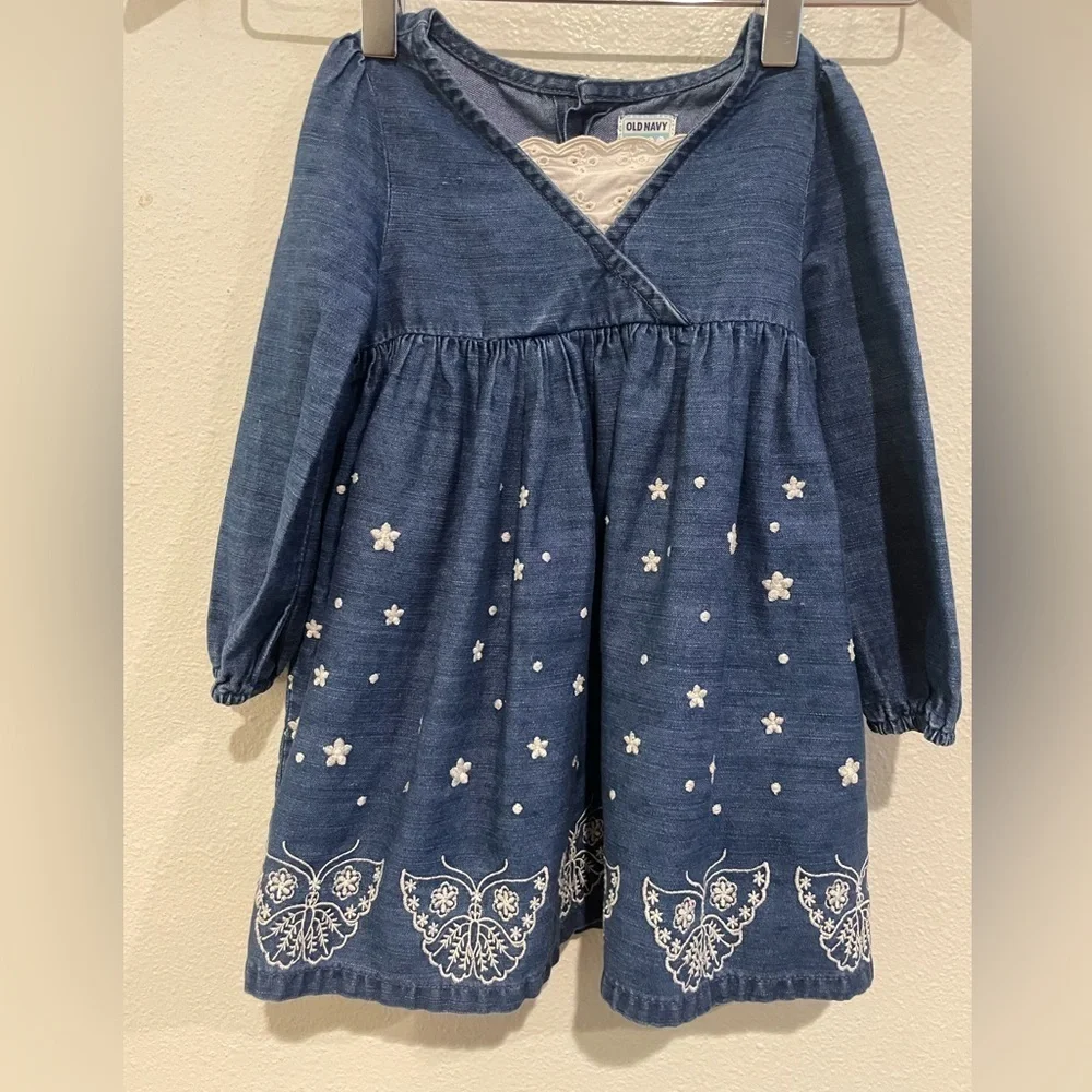 Lot of 2 Gymboree Navy Dress with Plaid Bow & Old Navy Chambray dress